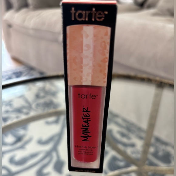 Tarte Maneater Blush & Glow in color Strawberry (New, Unopened) - Picture 1 of 3